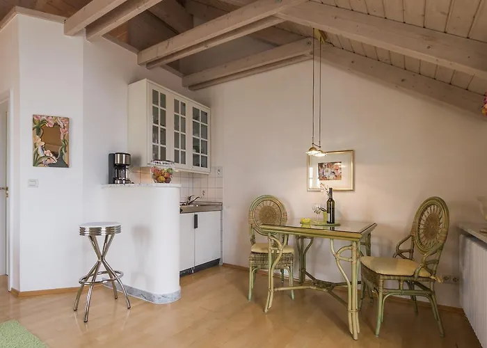 Apartment Strandhaus Ott Hagnau am Bodensee